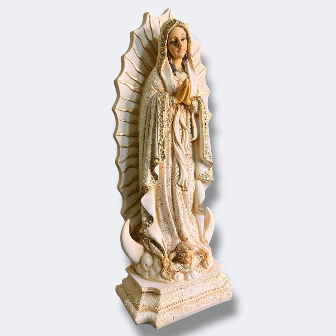 Virgen de Guadalupe Blanca en Acabados Dorados 30cm