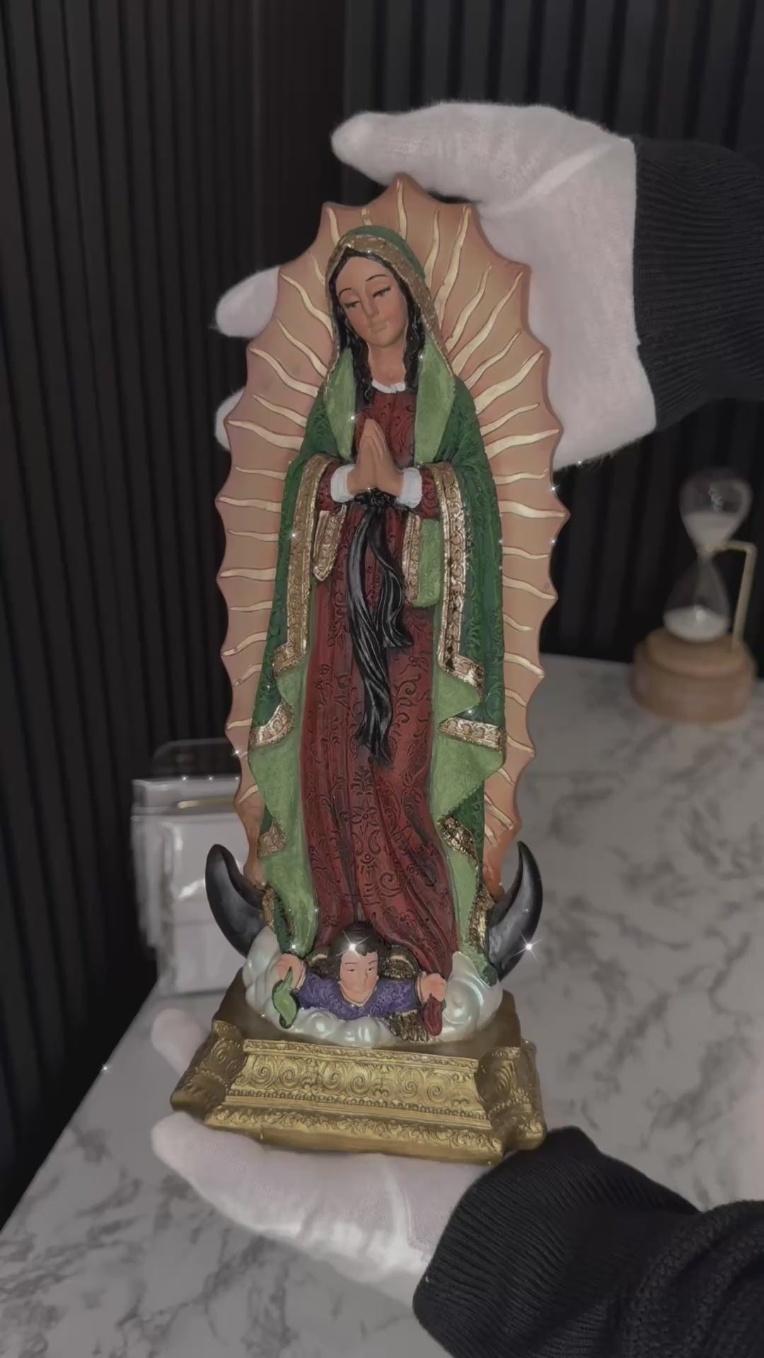 Virgen de Guadalupe Verde Original 30cm